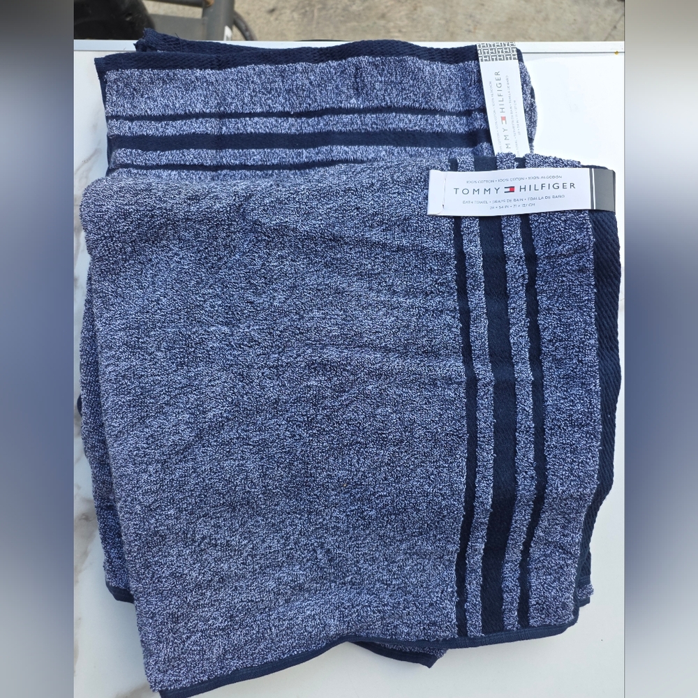 Vintage Tommy Hilfiger Bath Towel Gray Blue NWT